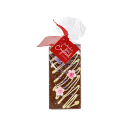 Linden Lady Milk Chocolate Hearts & Flowers Gift Bar